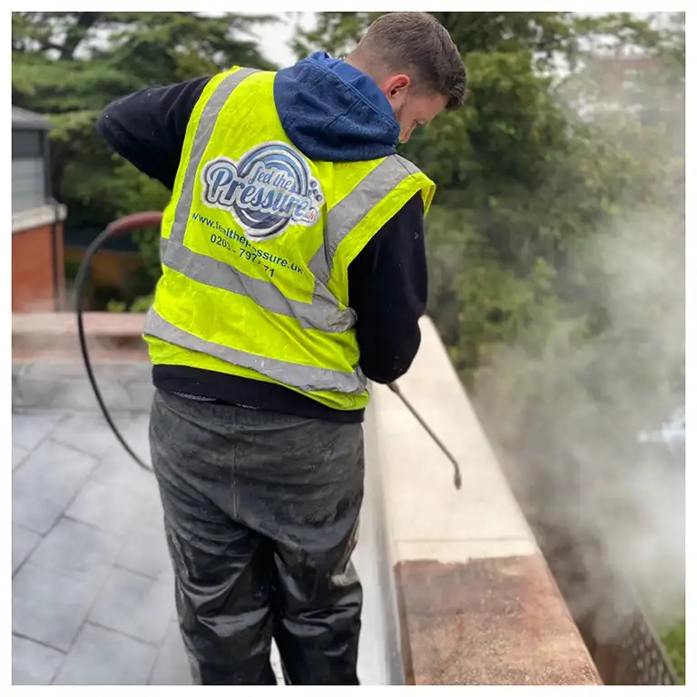 feel_the_pressure_stone_cleaning31.webp